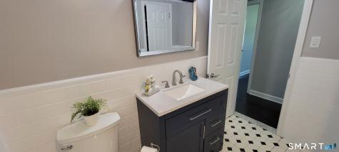 156 Robin Hill Road Meriden CT 06450
