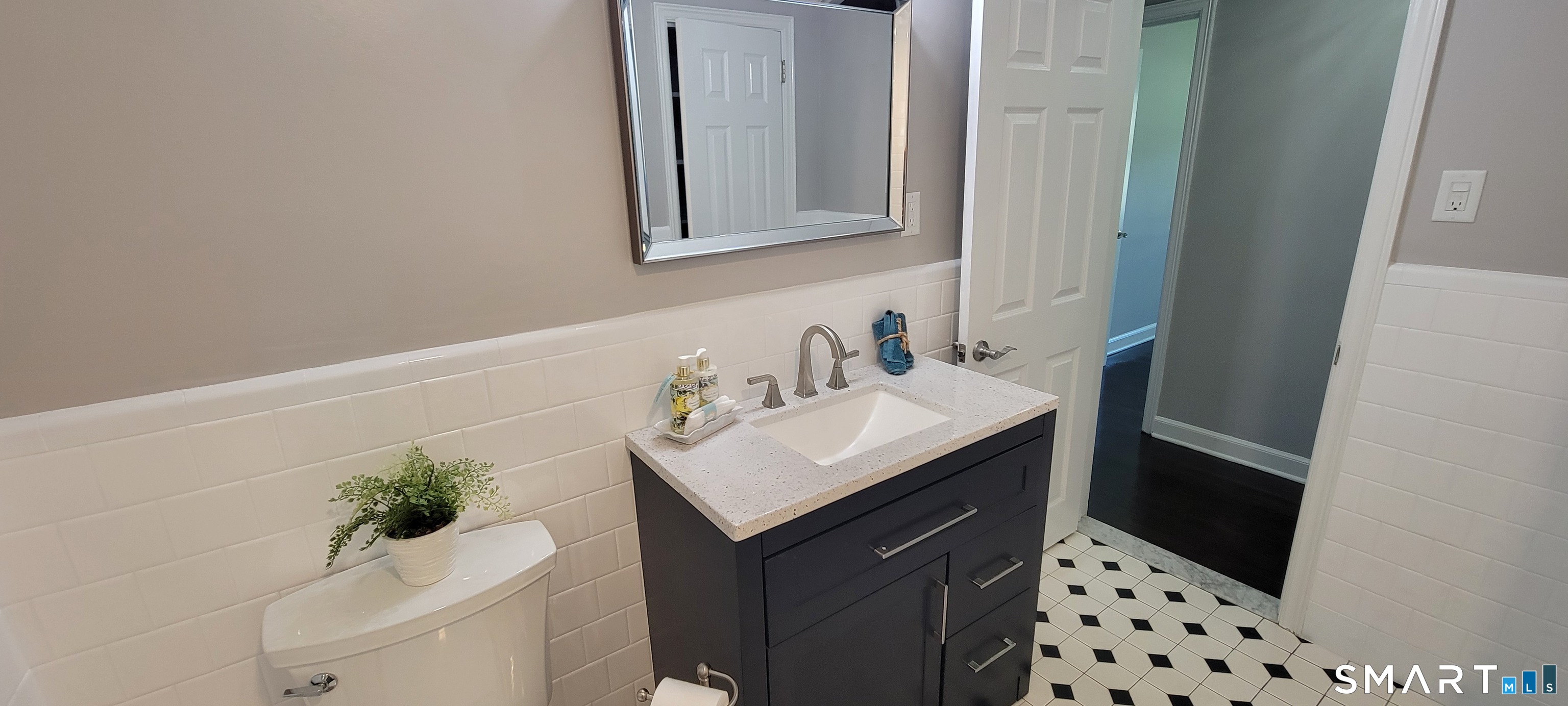 156 Robin Hill Road Meriden CT 06450