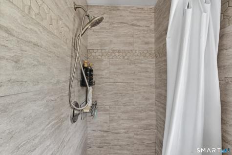 26 Glenwood Street Enfield CT 06082