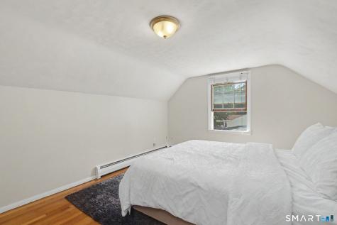 26 Glenwood Street Enfield CT 06082