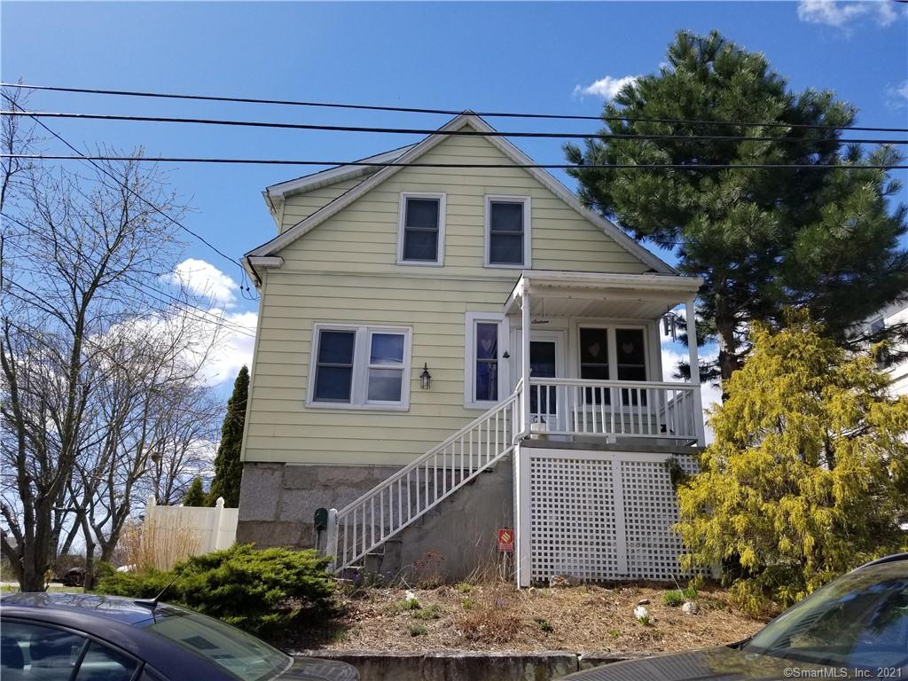 16 Bolles Avenue New London CT 06320