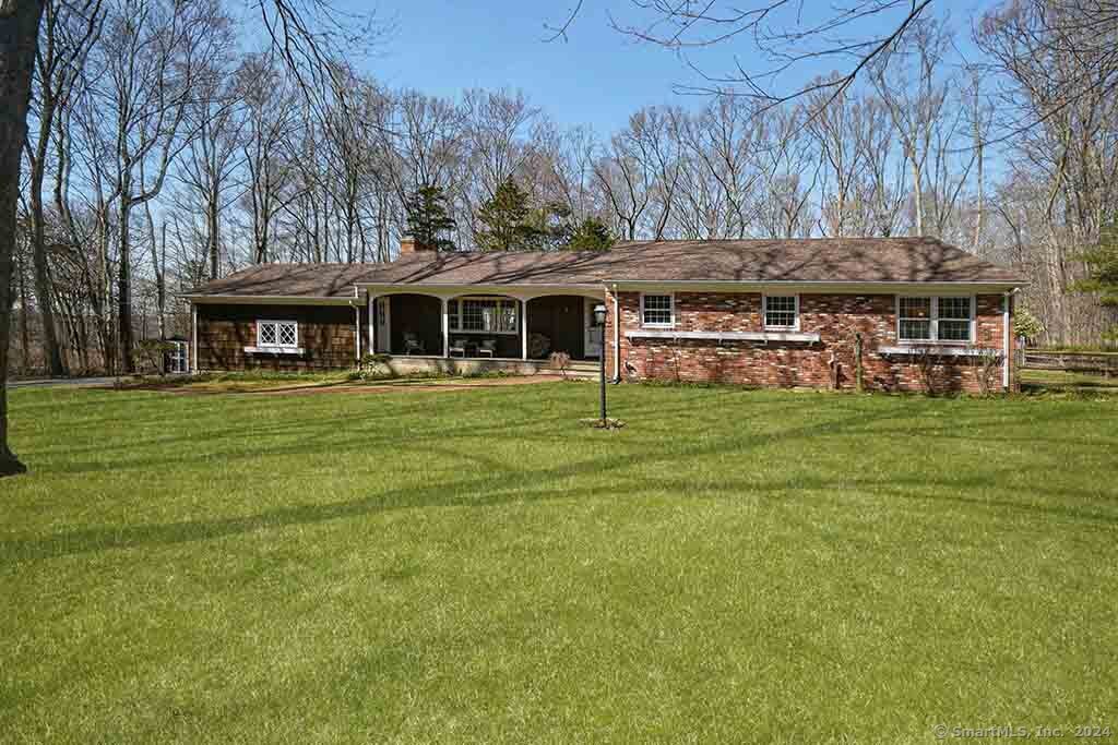 159 Twin Lanes Road Easton CT 06612