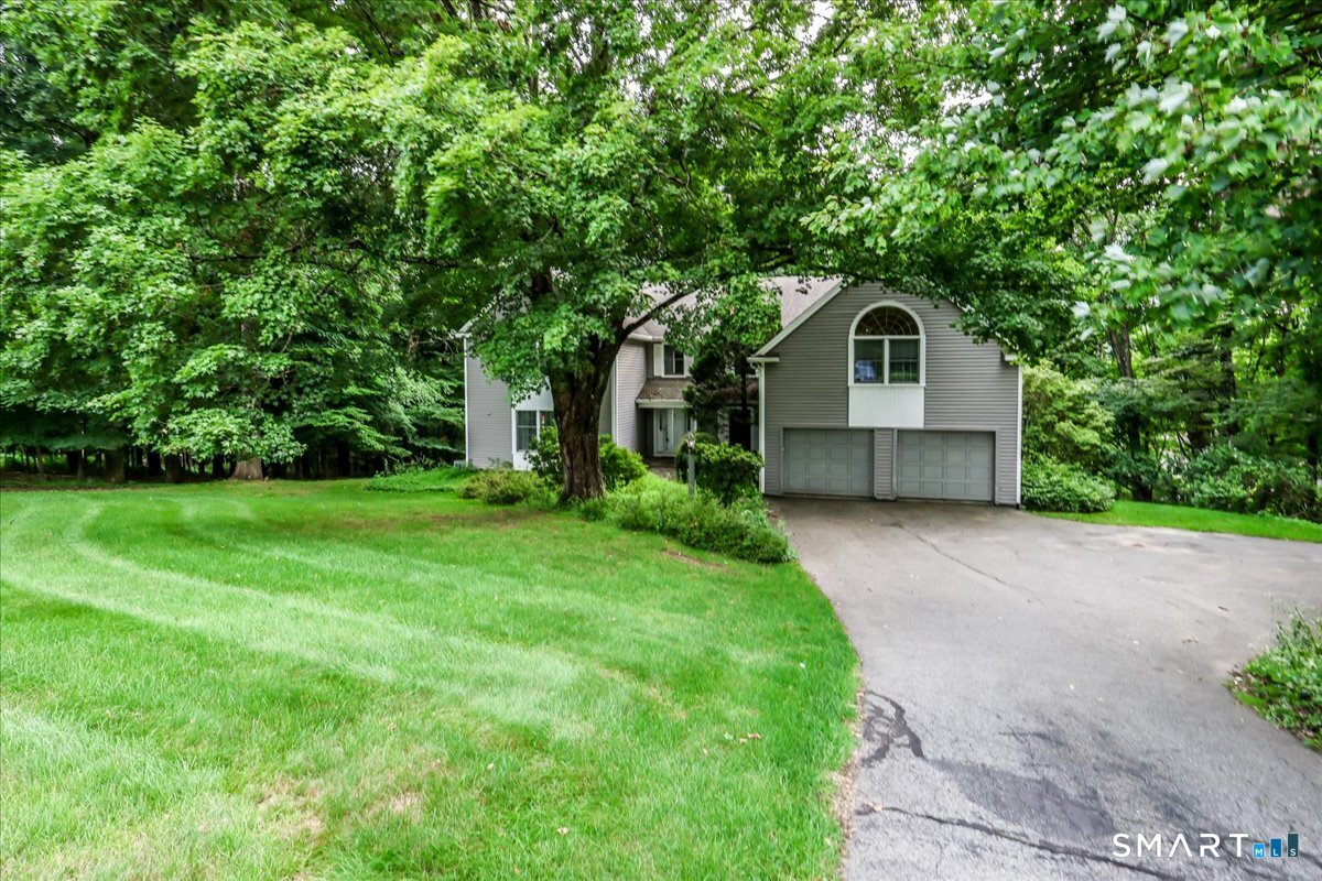 21 Farm Road Sherman CT 06784