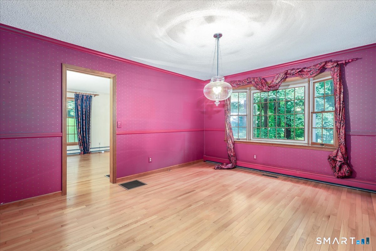 21 Farm Road Sherman CT 06784