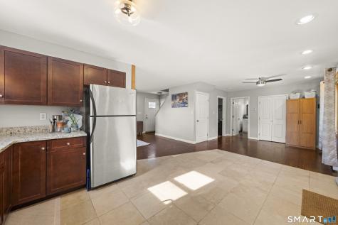 24 Greenfarms Lane Manchester CT 06040