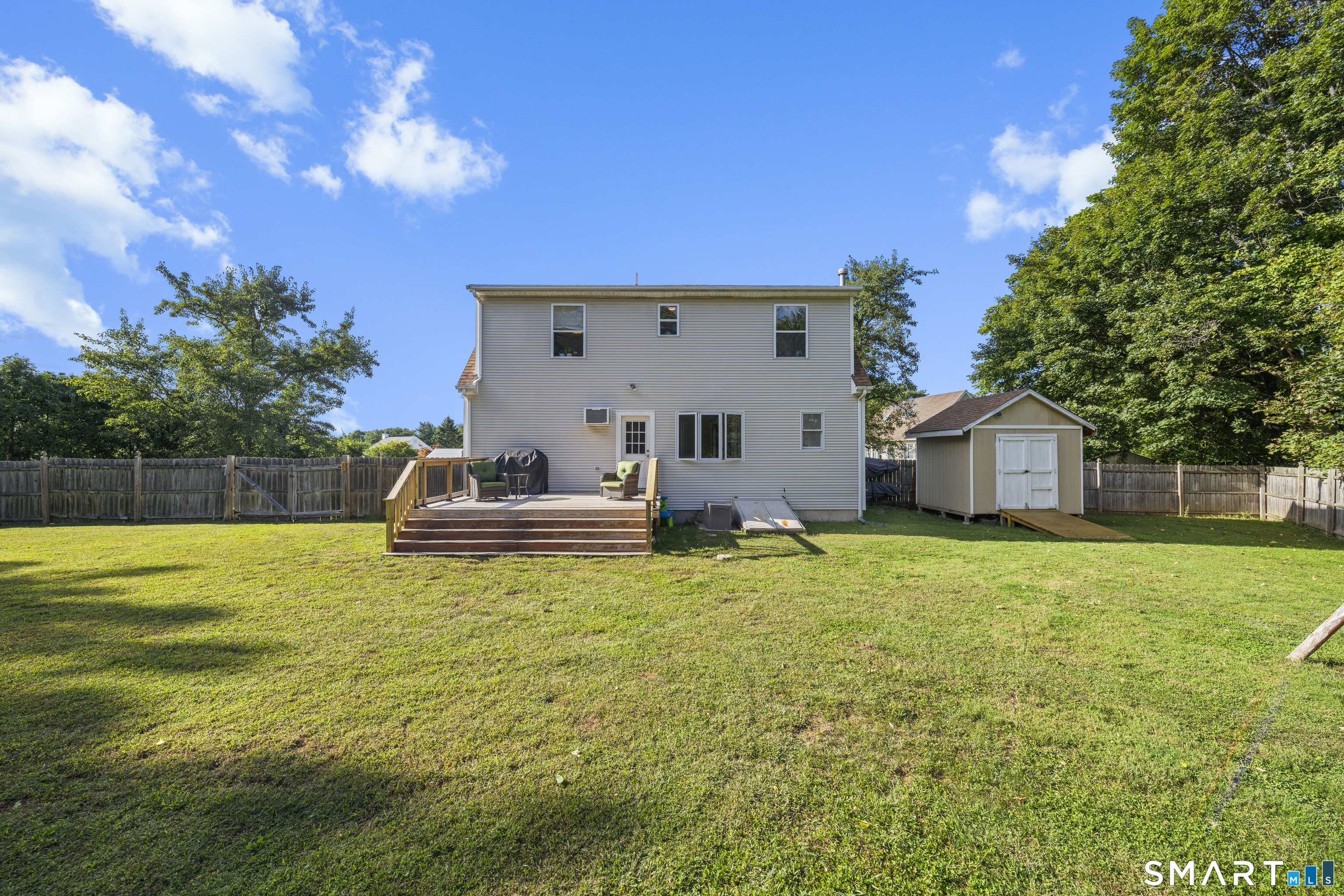 24 Greenfarms Lane Manchester CT 06040
