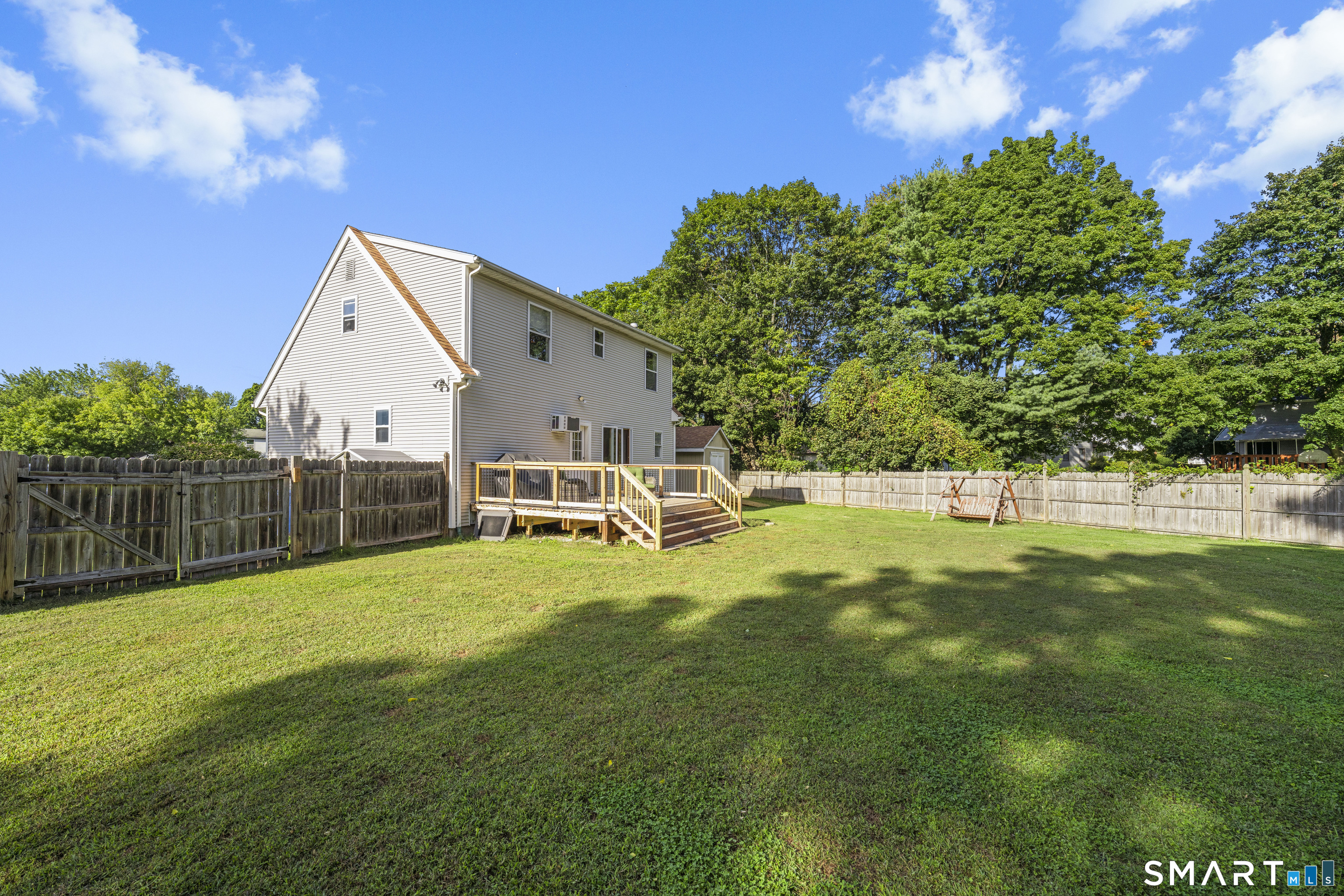 24 Greenfarms Lane Manchester CT 06040