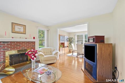 40 Austin Circle South Windsor CT 06074