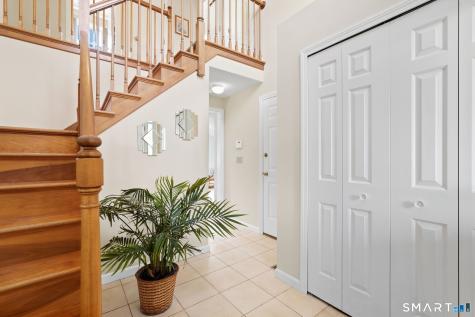 40 Austin Circle South Windsor CT 06074