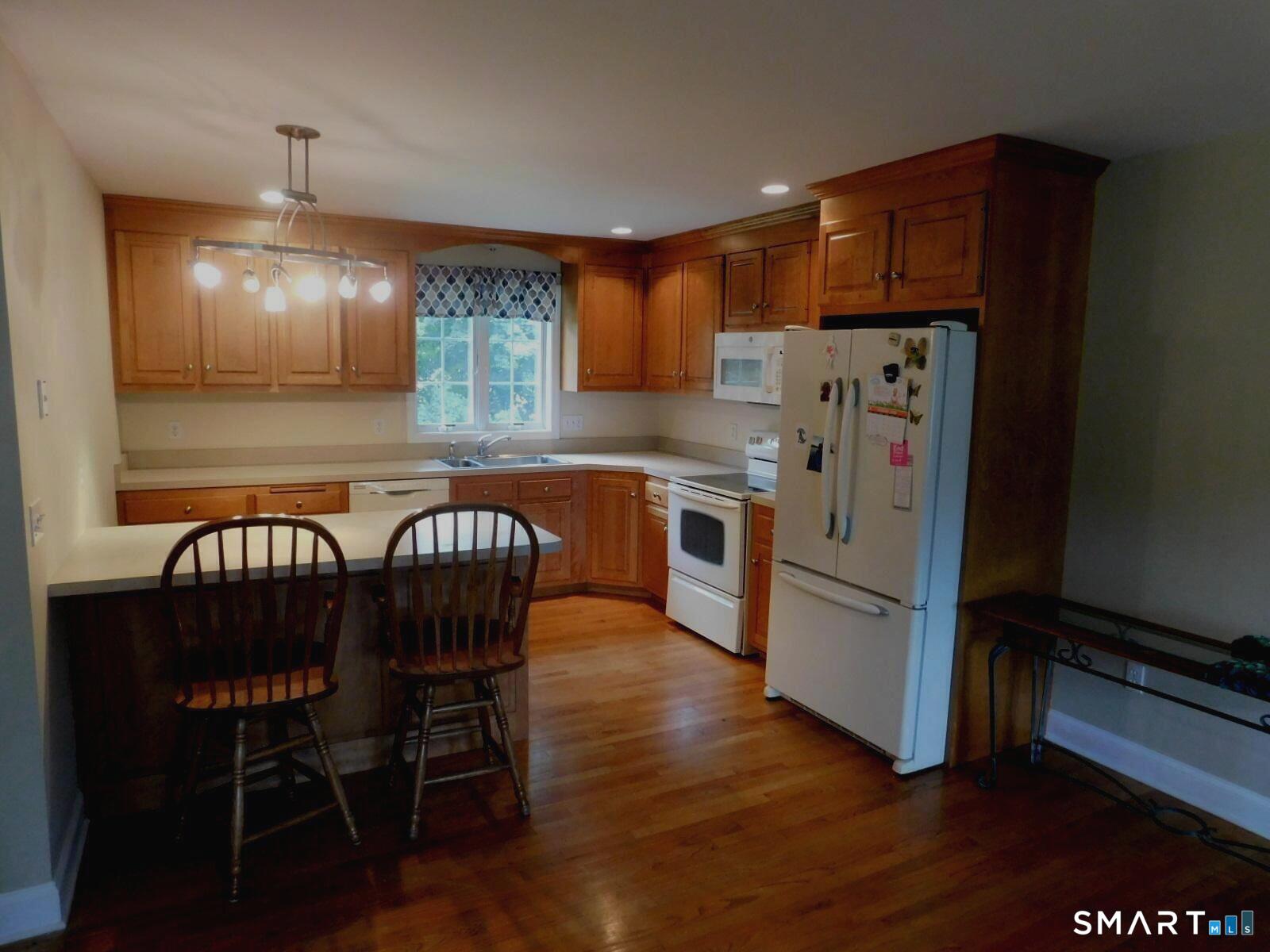 34 Connecticut Avenue Southington CT 06489