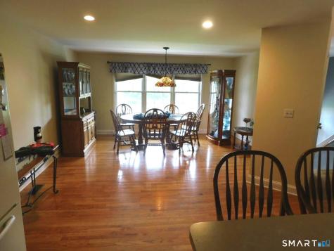 34 Connecticut Avenue Southington CT 06489