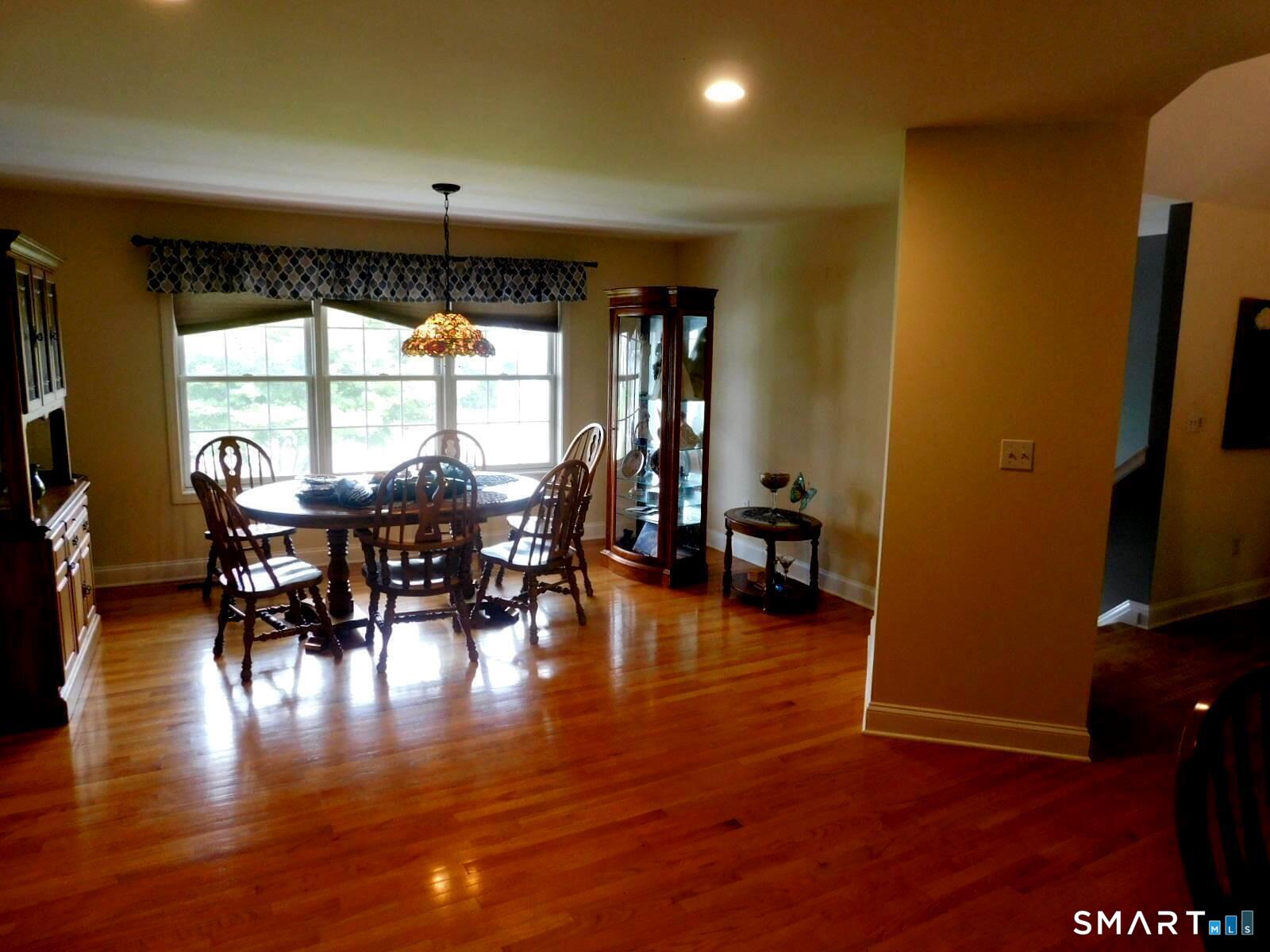 34 Connecticut Avenue Southington CT 06489