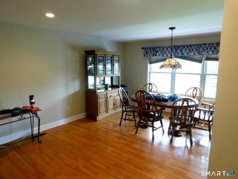 34 Connecticut Avenue Southington CT 06489