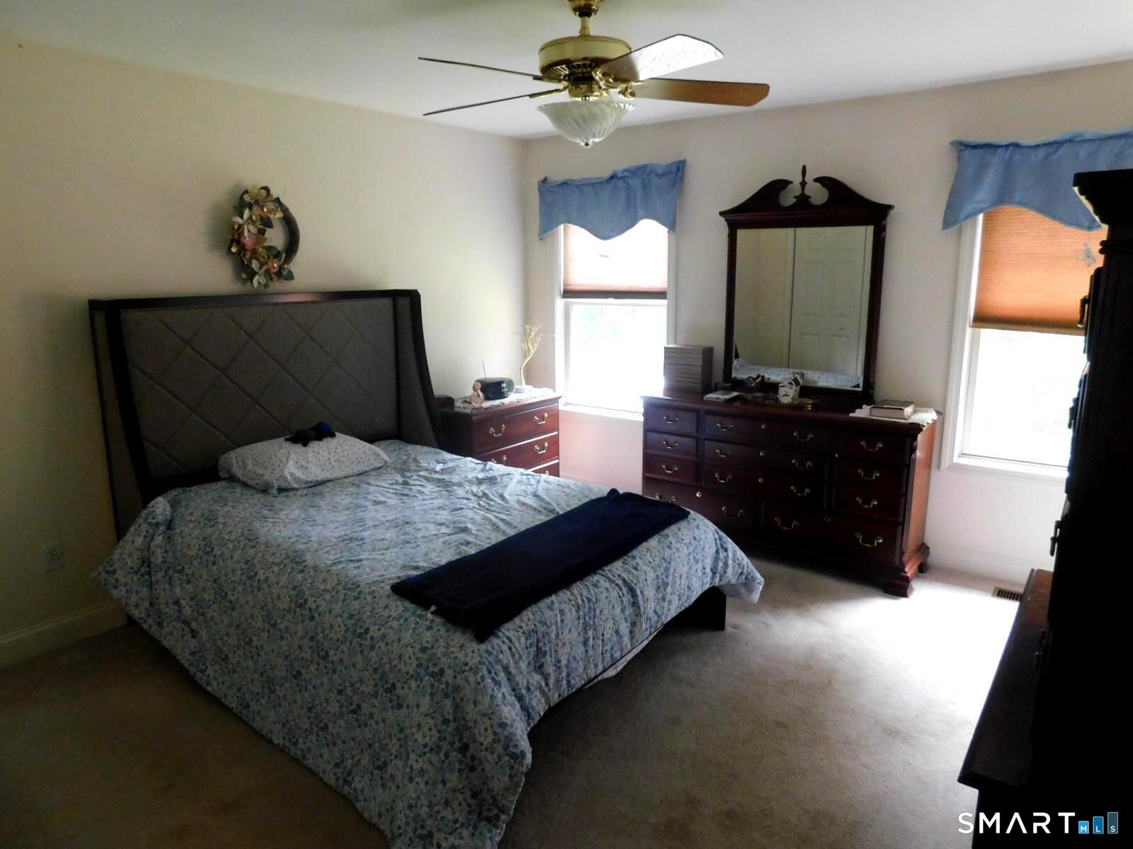 34 Connecticut Avenue Southington CT 06489