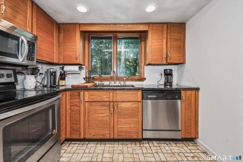 459 Bayberry Drive Thomaston CT 06787