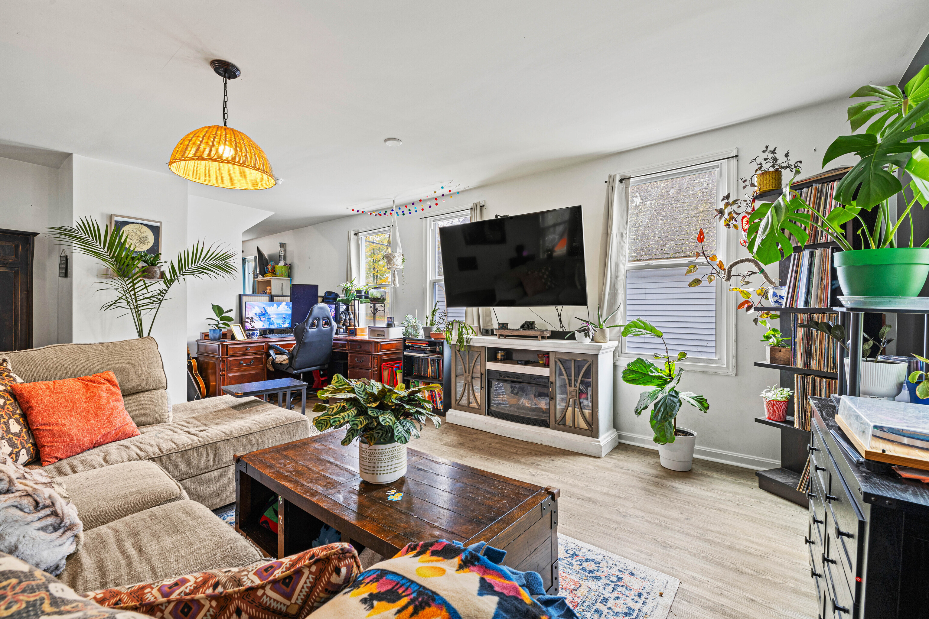 28 Baltic Street Norwich CT 06360