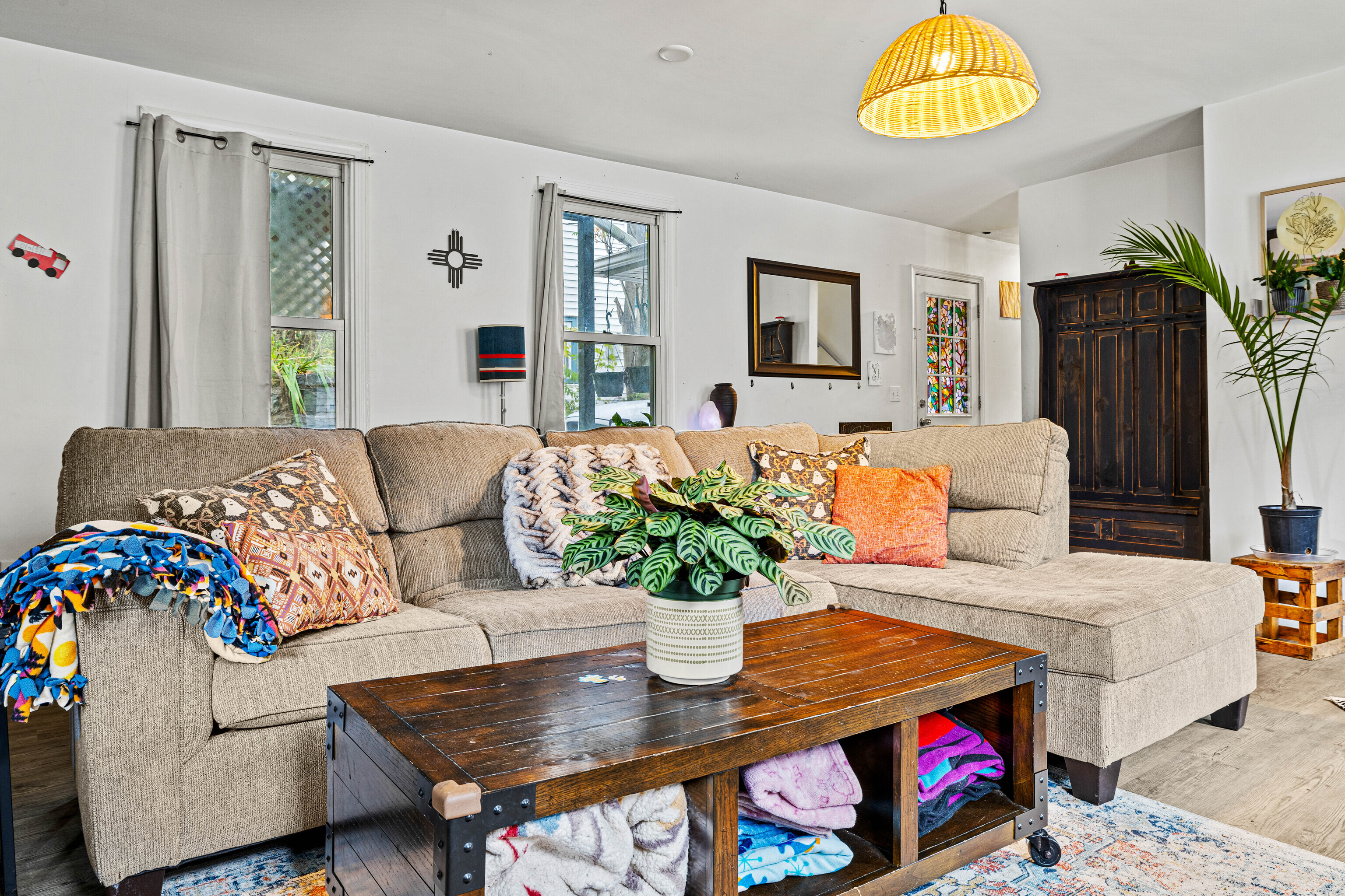 28 Baltic Street Norwich CT 06360