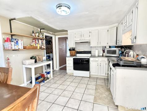 647 Bronson Road Fairfield CT 06890