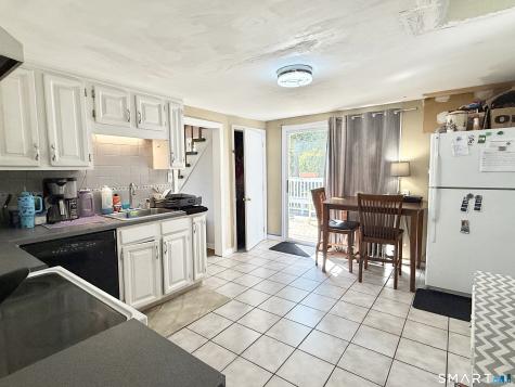 647 Bronson Road Fairfield CT 06890