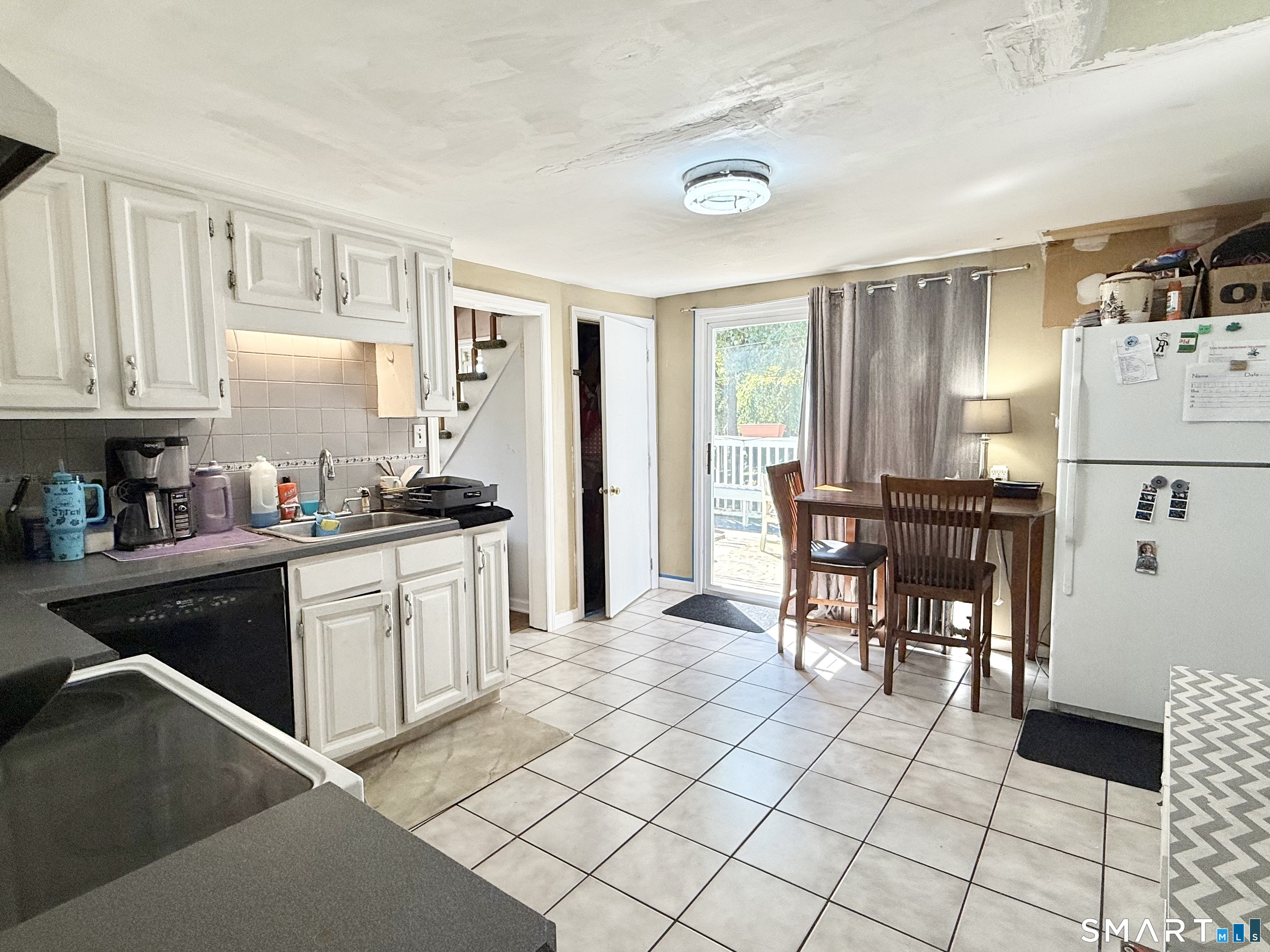 647 Bronson Road Fairfield CT 06890