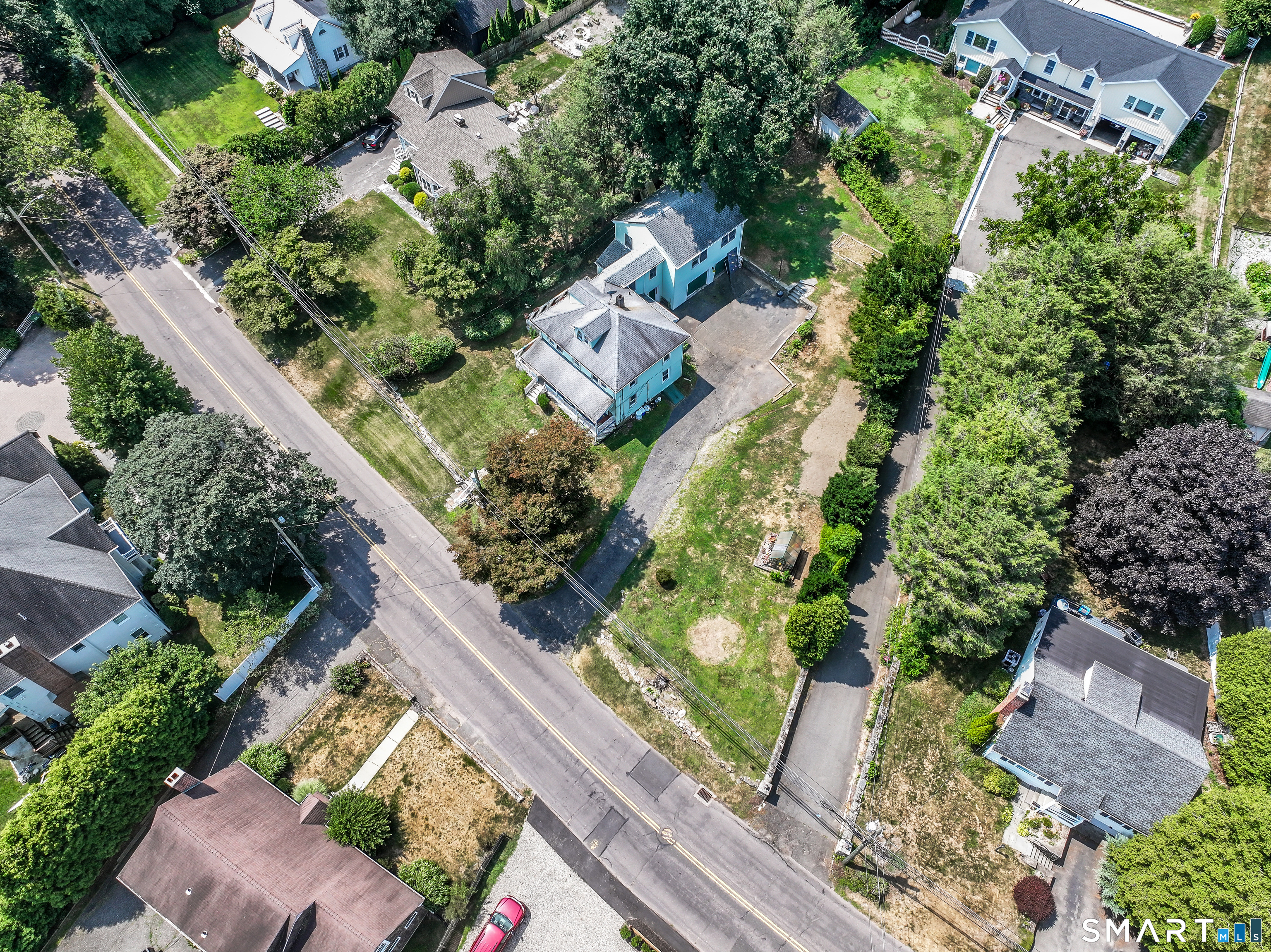 647 Bronson Road Fairfield CT 06890