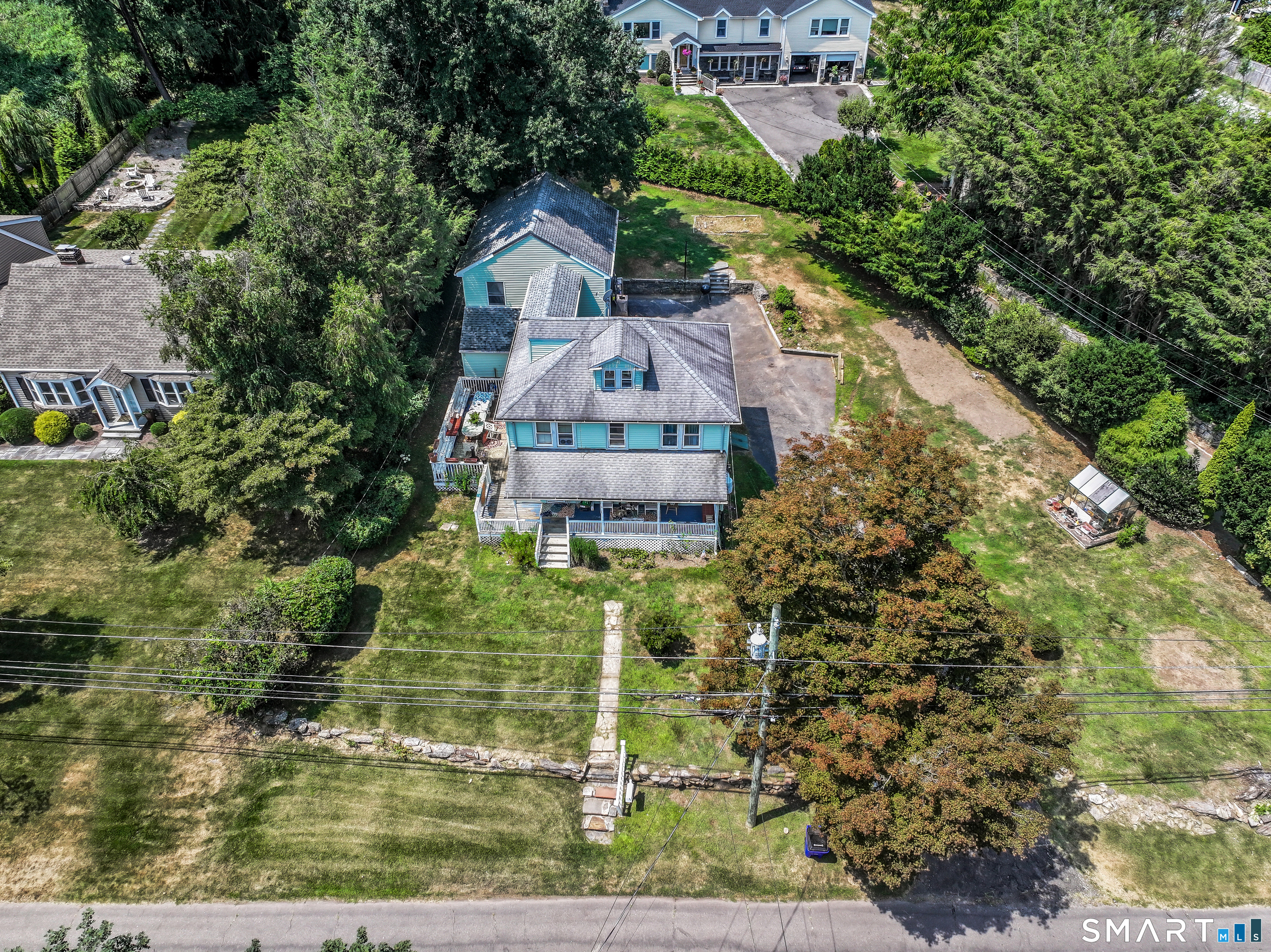 647 Bronson Road Fairfield CT 06890