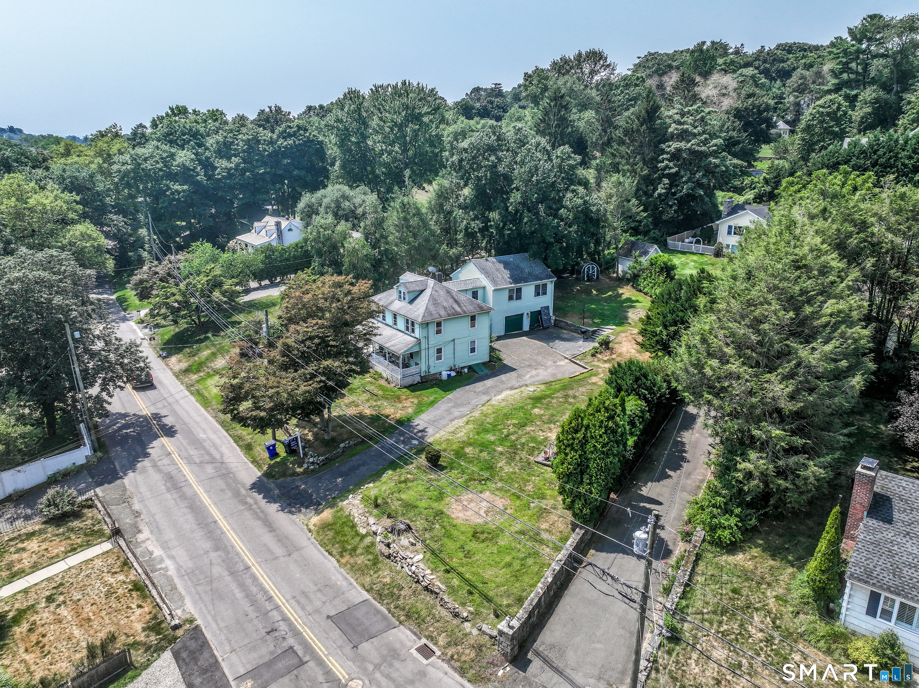 647 Bronson Road Fairfield CT 06890