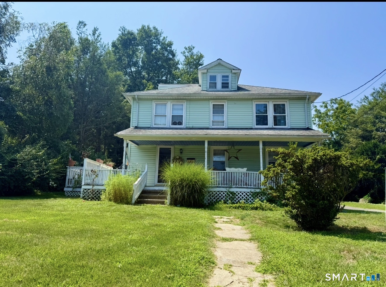 647 Bronson Road Fairfield CT 06890