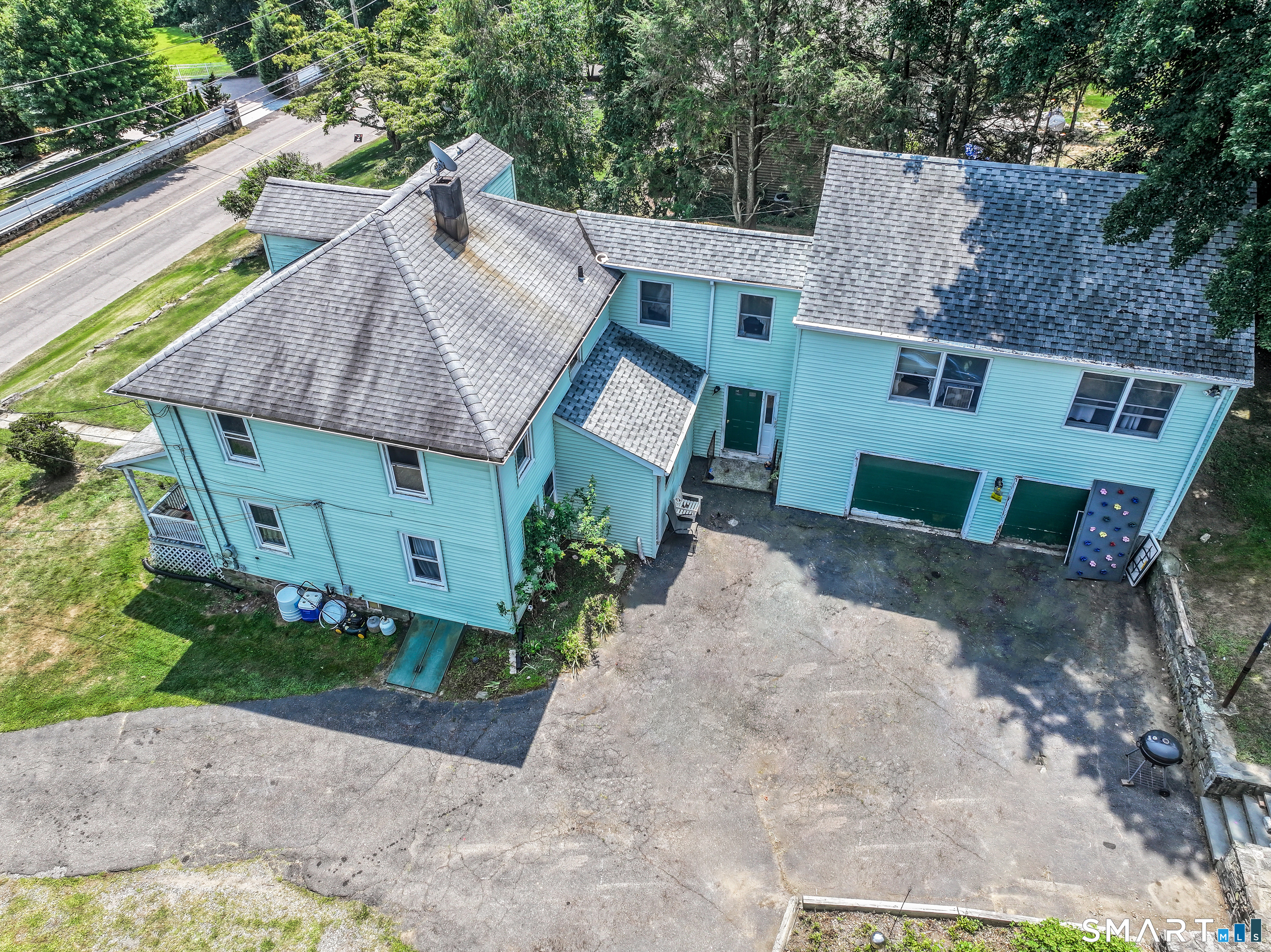 647 Bronson Road Fairfield CT 06890