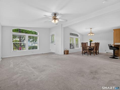 4 Cliff Road Ledyard CT 06339