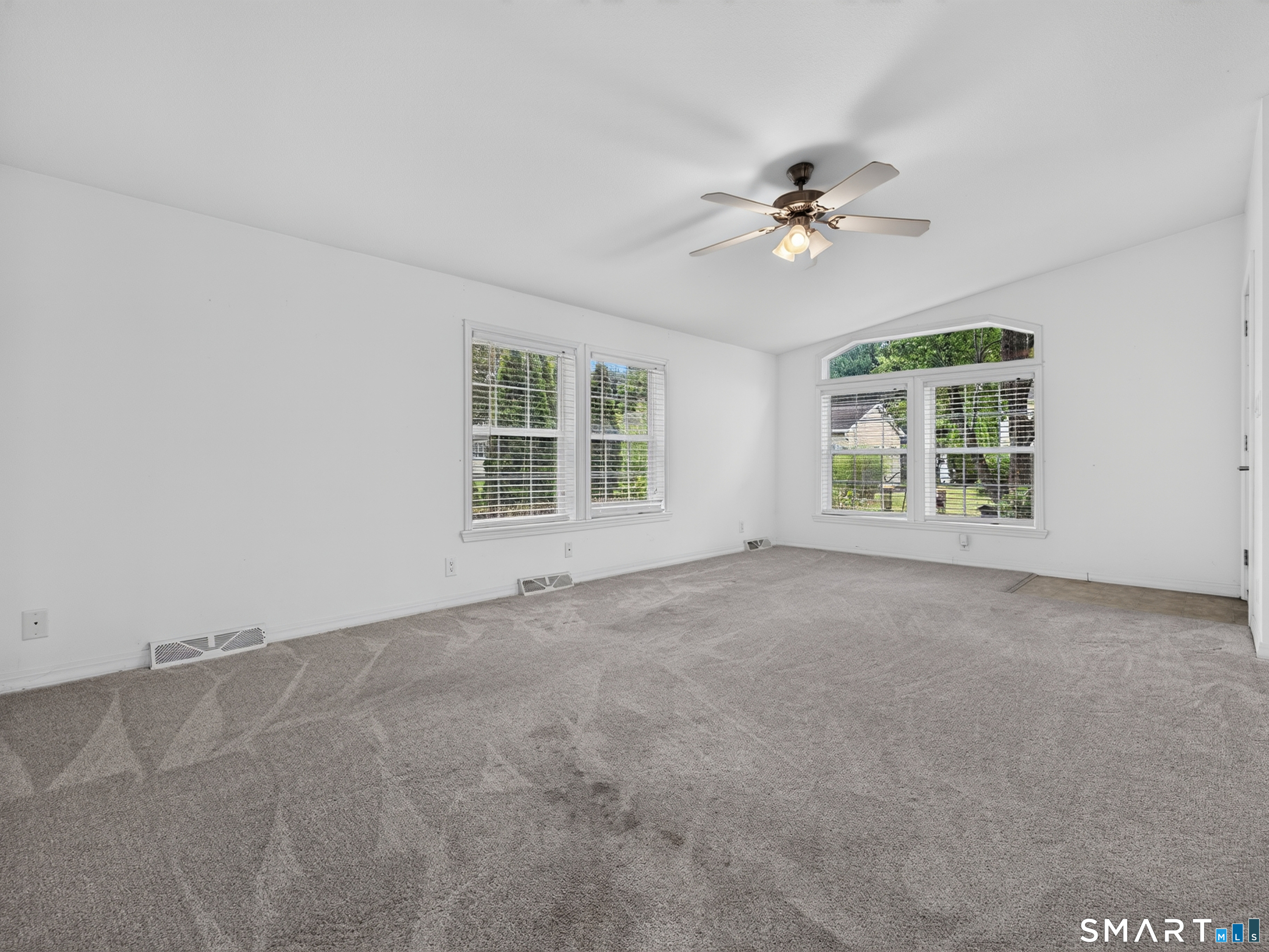 4 Cliff Road Ledyard CT 06339