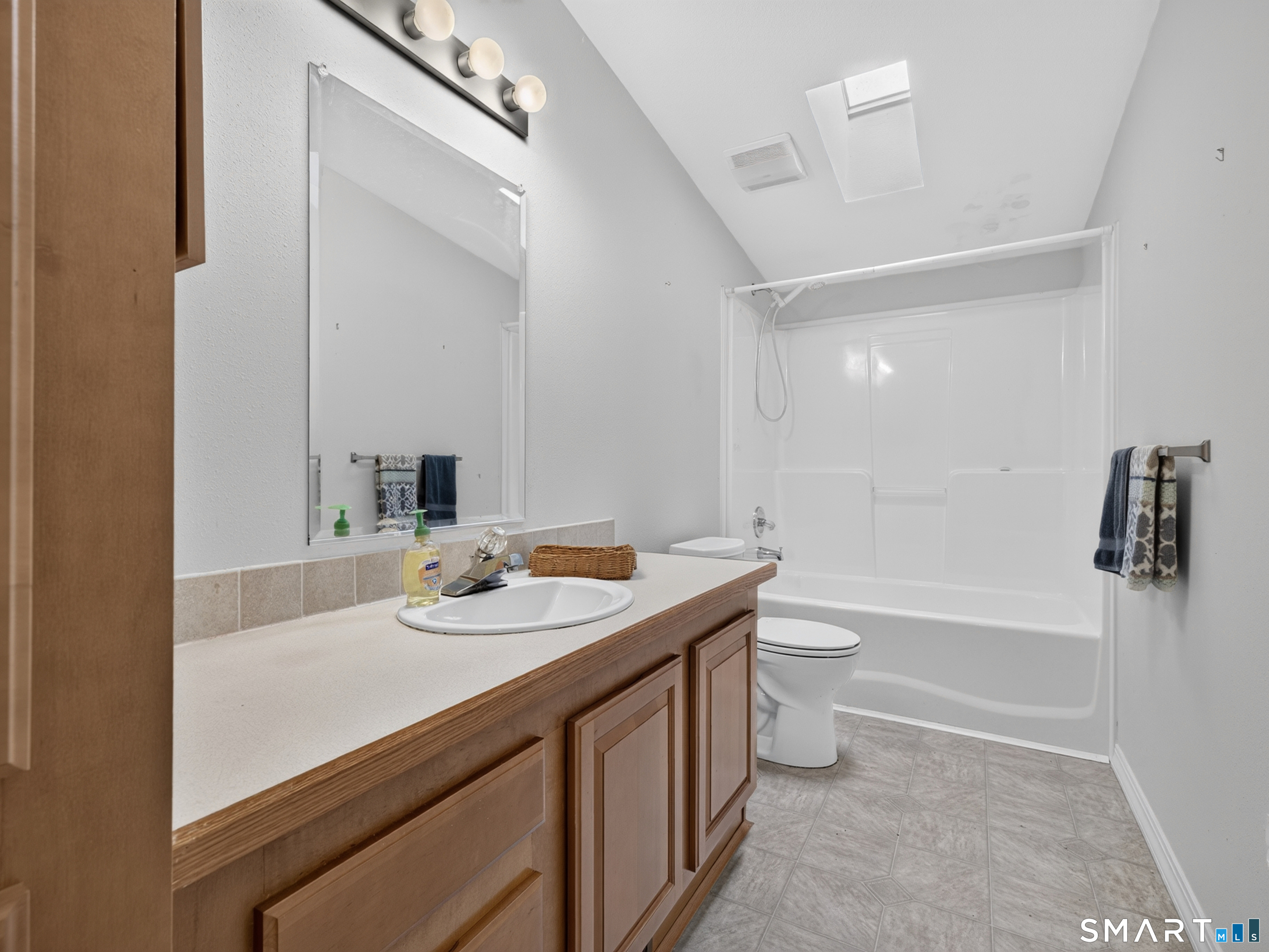 4 Cliff Road Ledyard CT 06339