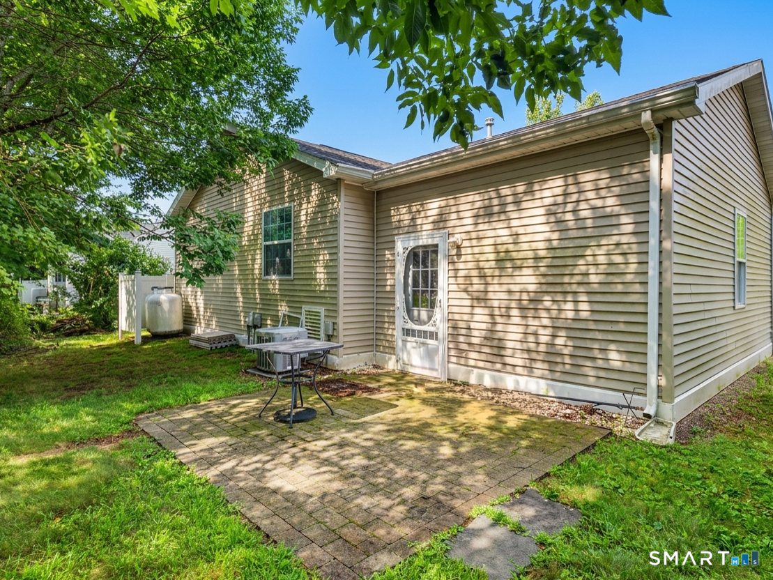 4 Cliff Road Ledyard CT 06339