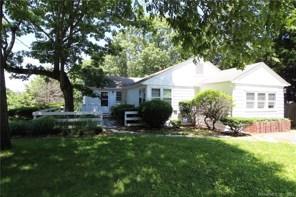 261 Blake Road Hamden CT 06517