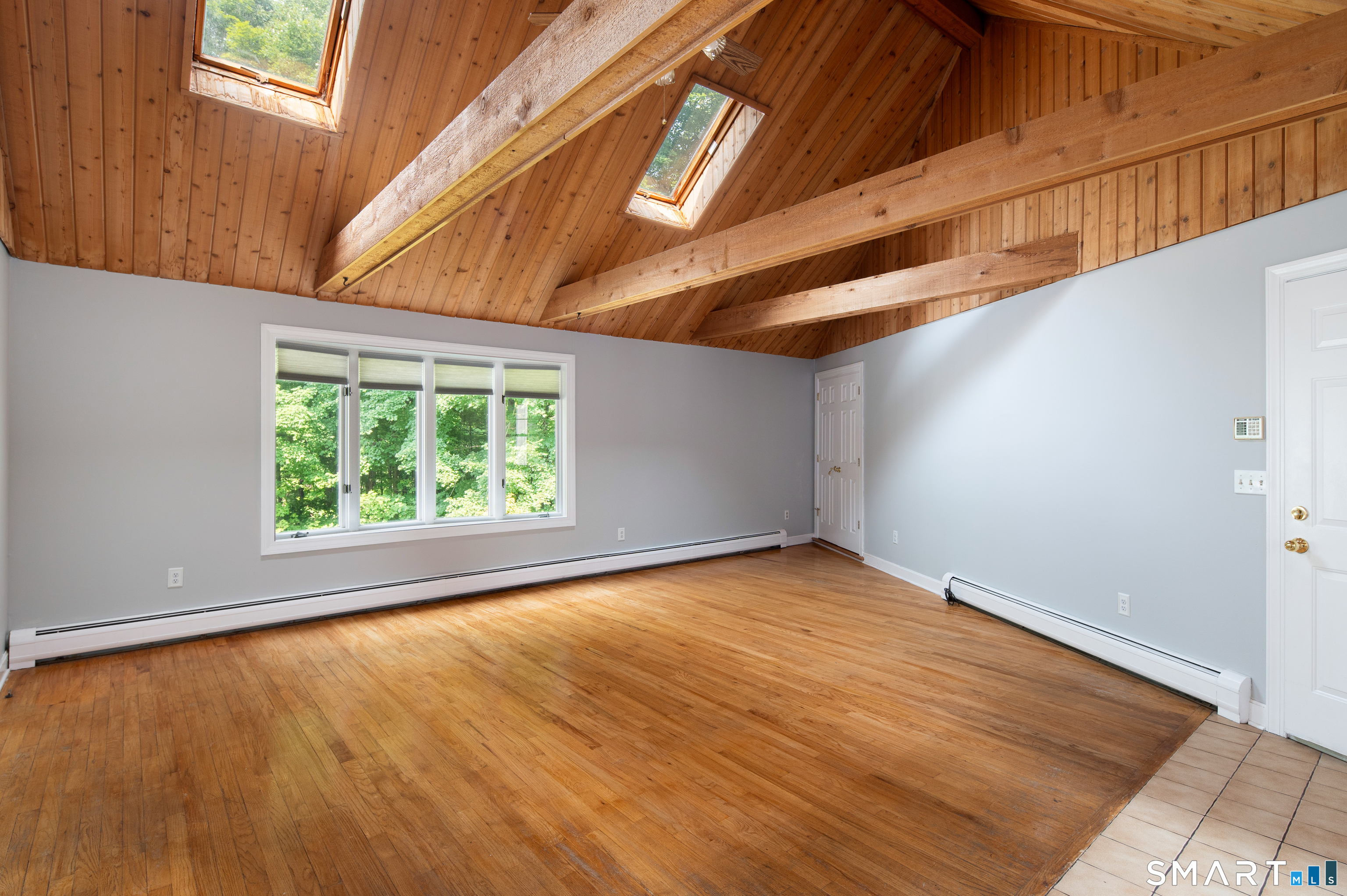 123 Cross Highway Redding CT 06896