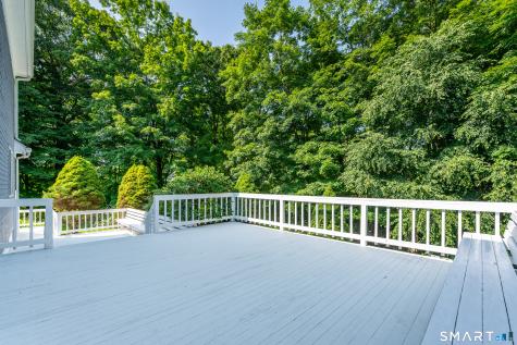 123 Cross Highway Redding CT 06896