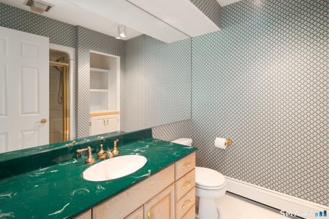 123 Cross Highway Redding CT 06896