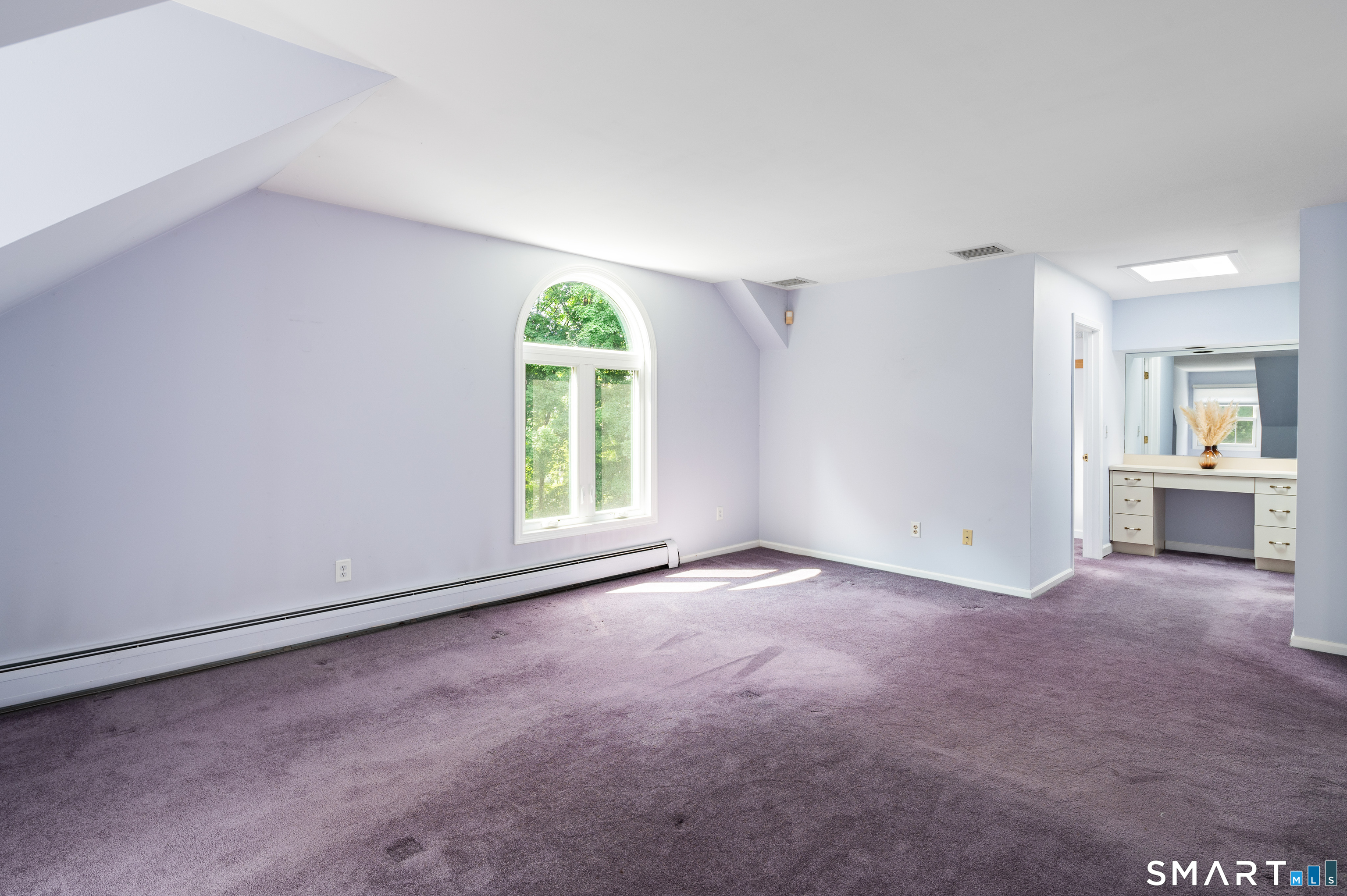123 Cross Highway Redding CT 06896