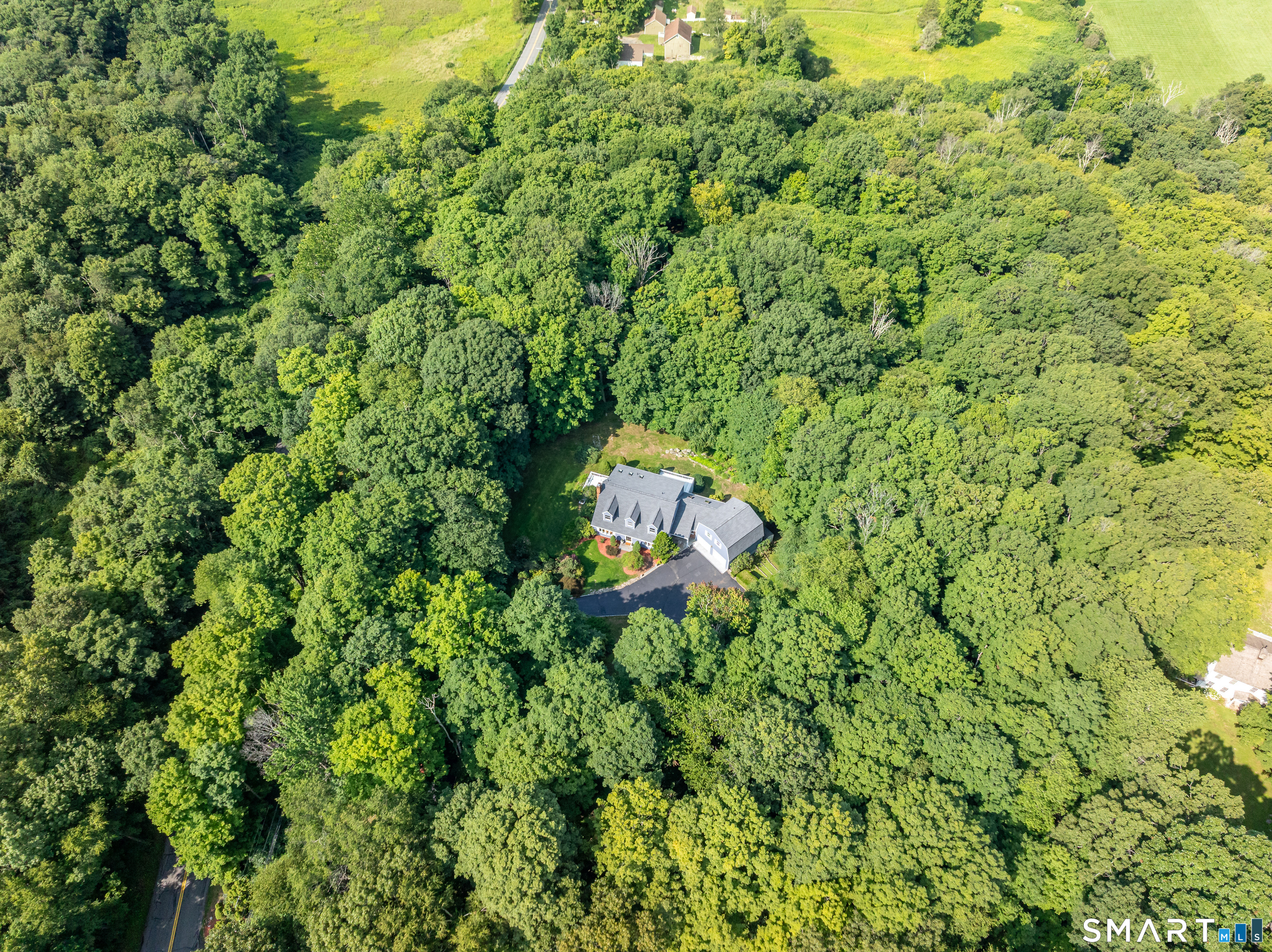 123 Cross Highway Redding CT 06896