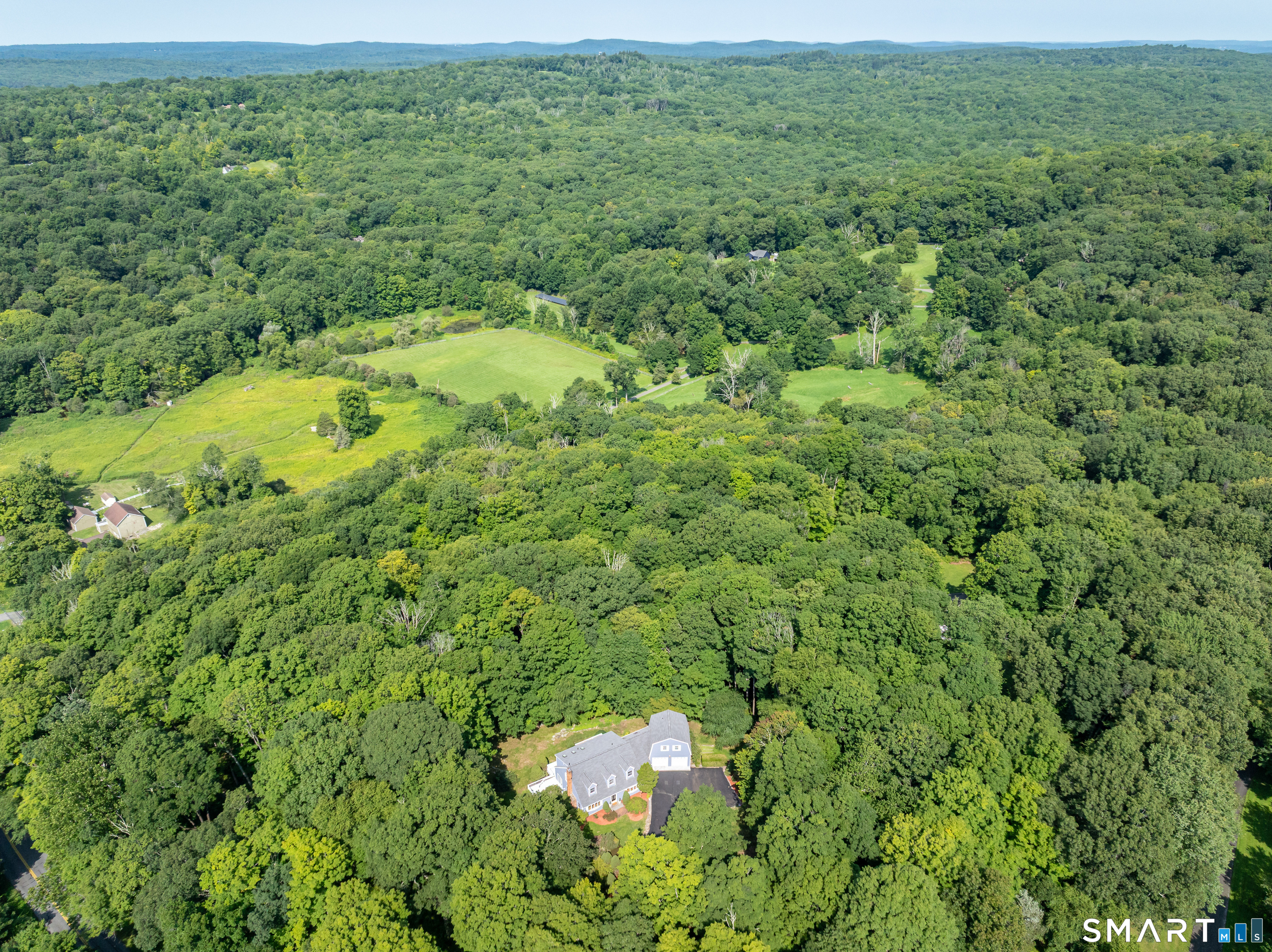 123 Cross Highway Redding CT 06896