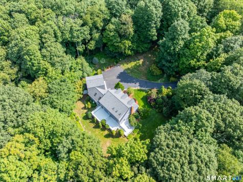 123 Cross Highway Redding CT 06896
