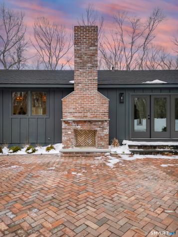 140 Mile Common Road Easton CT 06612