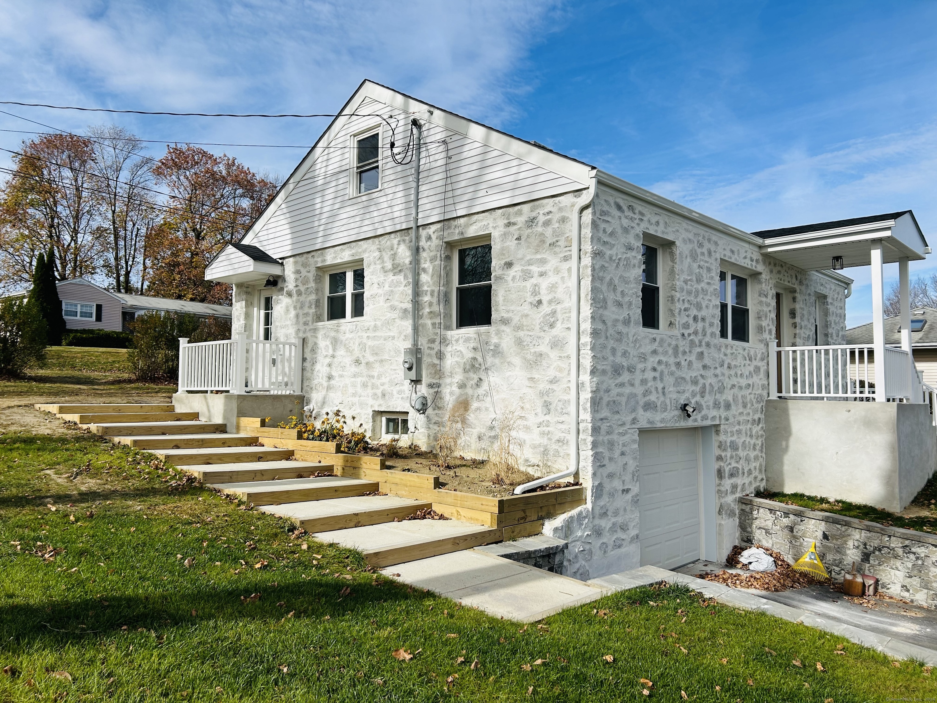 25 Manning Street New Fairfield CT 06812