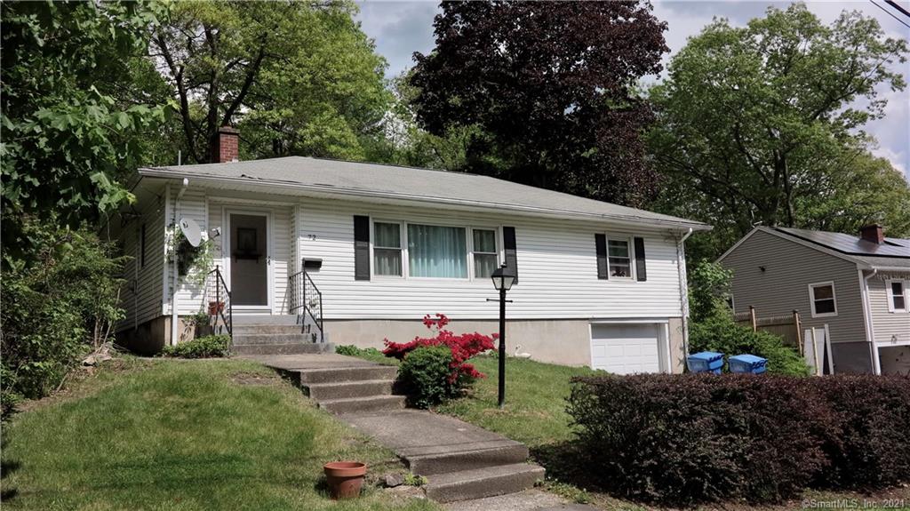 72 Gaylord Drive Waterbury CT 06708