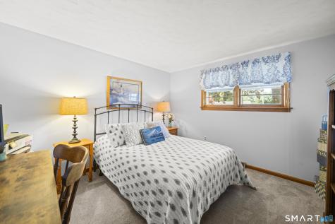 11 Monroe Road Enfield CT 06082