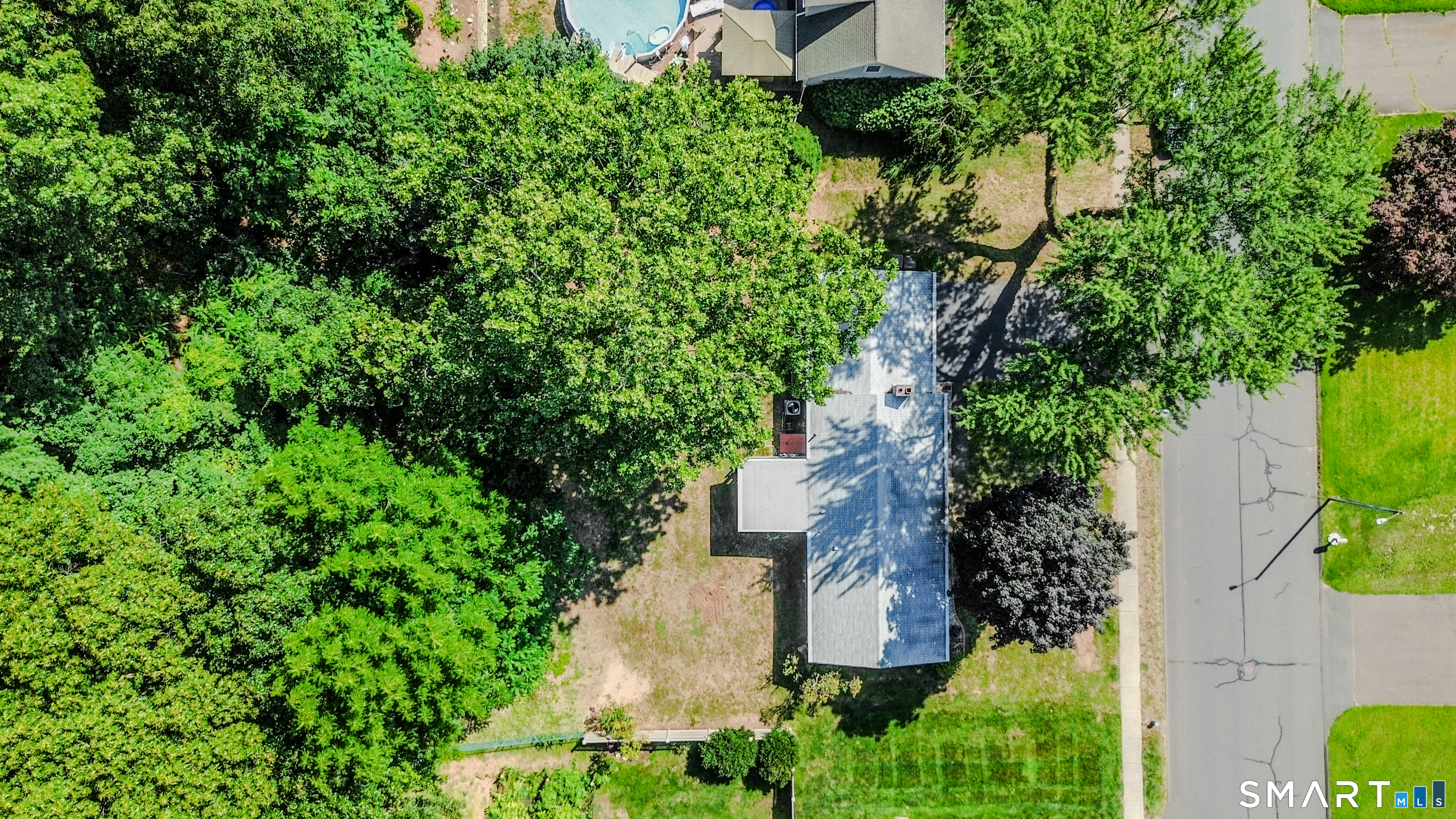 11 Monroe Road Enfield CT 06082