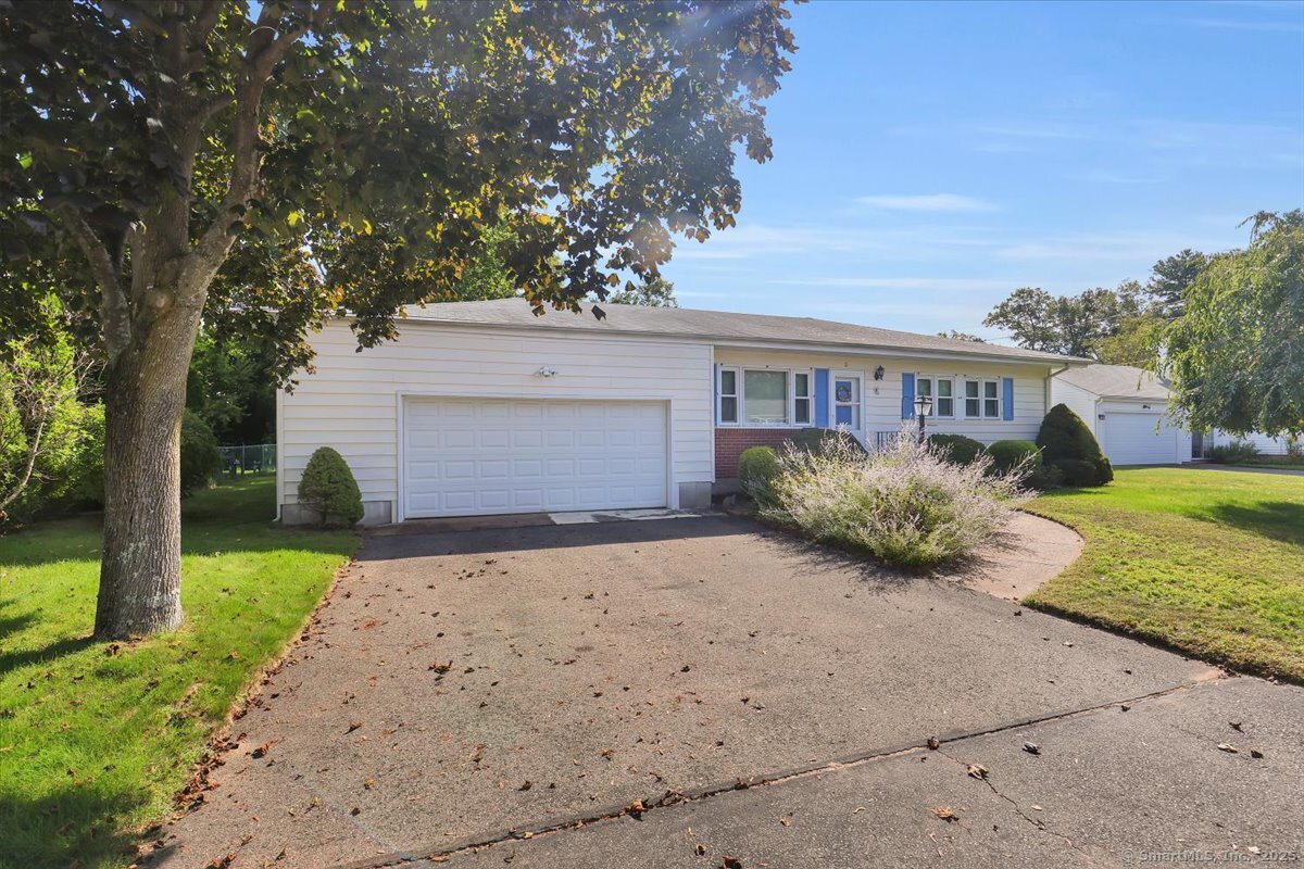 11 Penn Road Manchester CT 06042