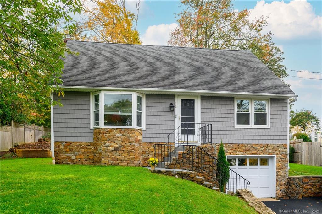 16 Lafayette Avenue Ridgefield CT 06877