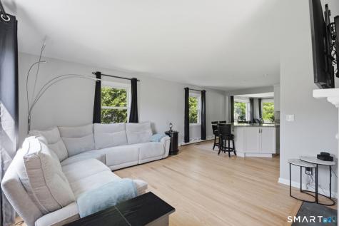 3 Anchorage Lane Old Saybrook CT 06475