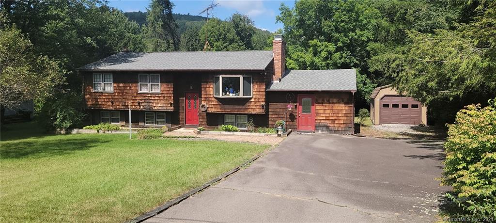 17 Kellogg Road New Hartford CT 06057